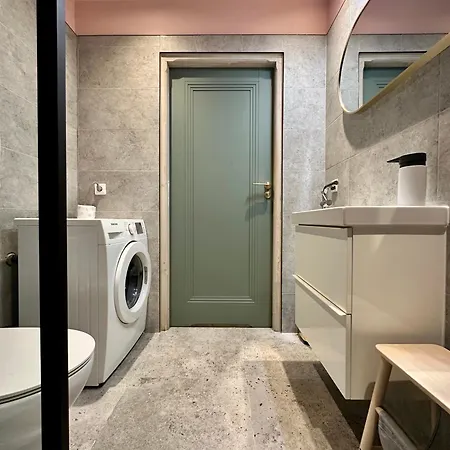 Momoapart - By Kromera * Wroclaw